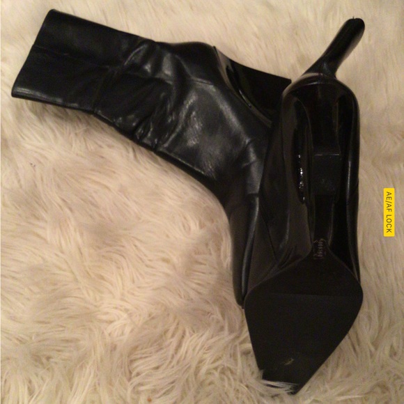 Black leather wedge booties - Picture 2 of 3
